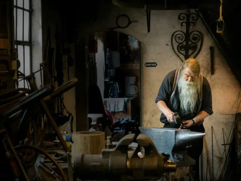 Artisans & Craftspeople